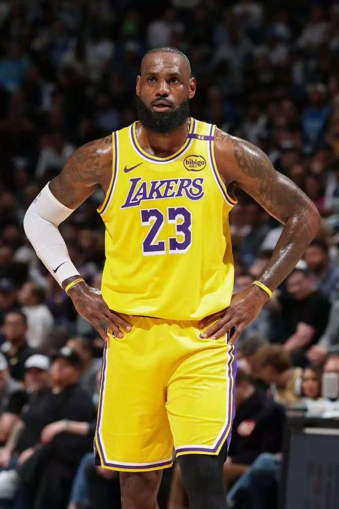 开云中国-包含NBA总决赛倒计时,洛杉矶湖人今夜复出首秀,细节引发关注,媒体盛赞,资深球员宣示担当的词条