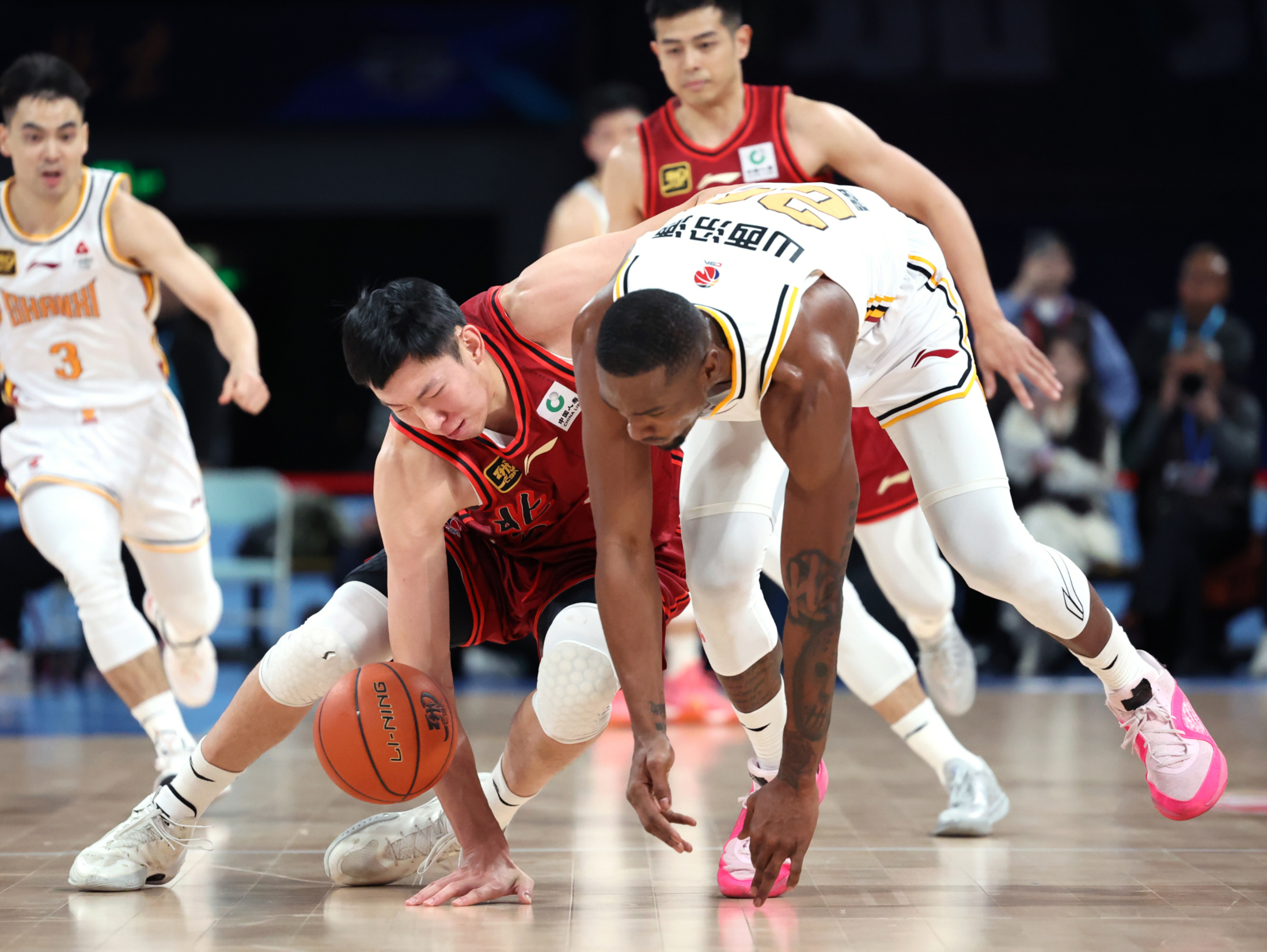 开云在线平台-冲刺阶段纽约尼克斯门线救险——CBA常规赛节点到来，震撼外界，年轻球员得到机会的简单介绍